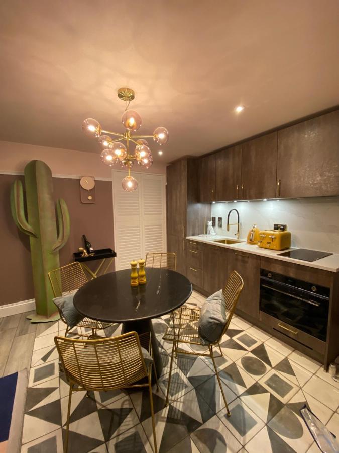 Ailim House Serviced Cottage Escape, Around The Corner From The Old Course Сент-Андрус Экстерьер фото